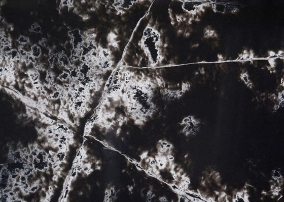 블랙 칼라카타 석영석